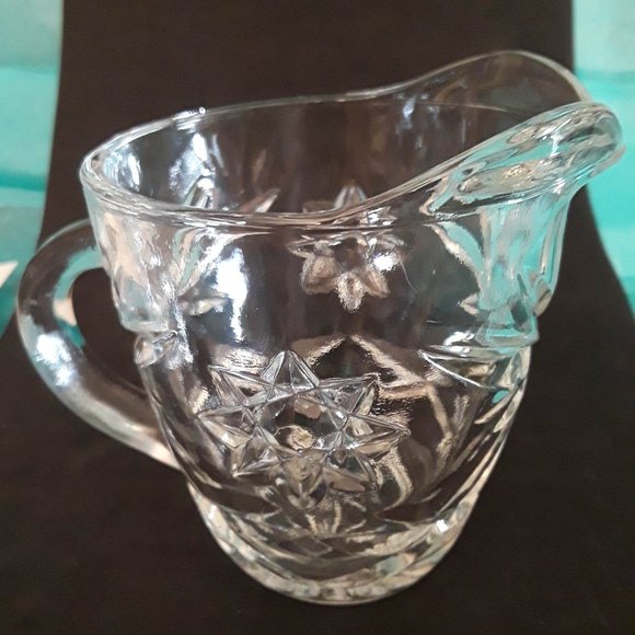 VINTAGE ANCHOR HOCKING STAR OF DAVID 4" GLASS CREAMER - Picture 3 of 7